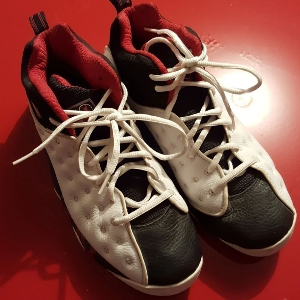 Jordan Performance.